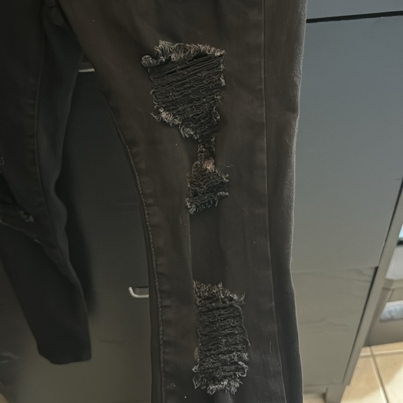 Arizona Jean Co. Black Jean 🕶️ - Picture 3 of 9